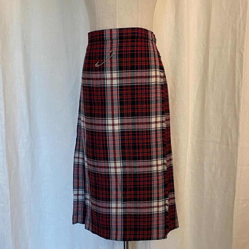The Edinburgh Woollen Mill Tartan Plaid Skirt Kilt